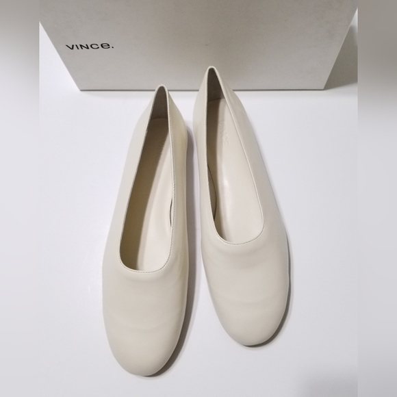 NIB VINCE Women's Maxwell Italian Leather Ballet Flats Glove Shoes in Cream - Picture 5 of 16